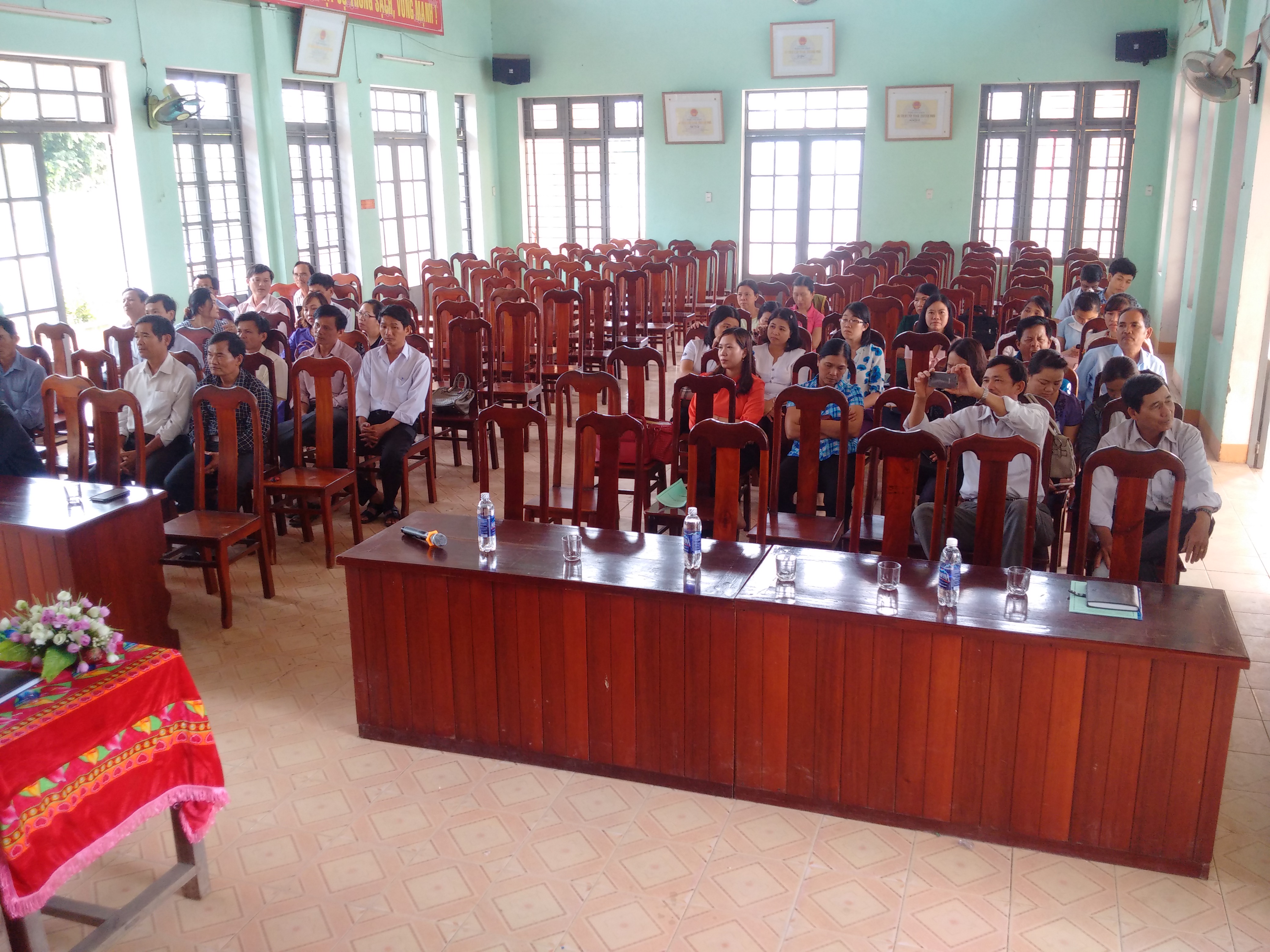 UBND xã Duy Trinh tổ chức sơ kết công tác khuyến tài năm 2016