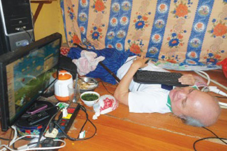 Nguyễn Minh Giáng - Ngừơi gieo những nụ cười