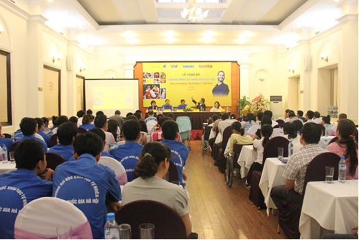Quang cảnh Lễ Họp báo chương trình Toả sáng nghị lực Việt