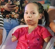 Linh Chi sẽ học tập chú Nick